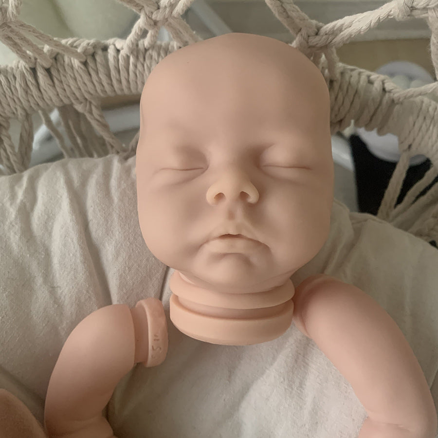 18 inches Delilah Closed Eyes DIY Blank Unpainted Reborn Doll Kit