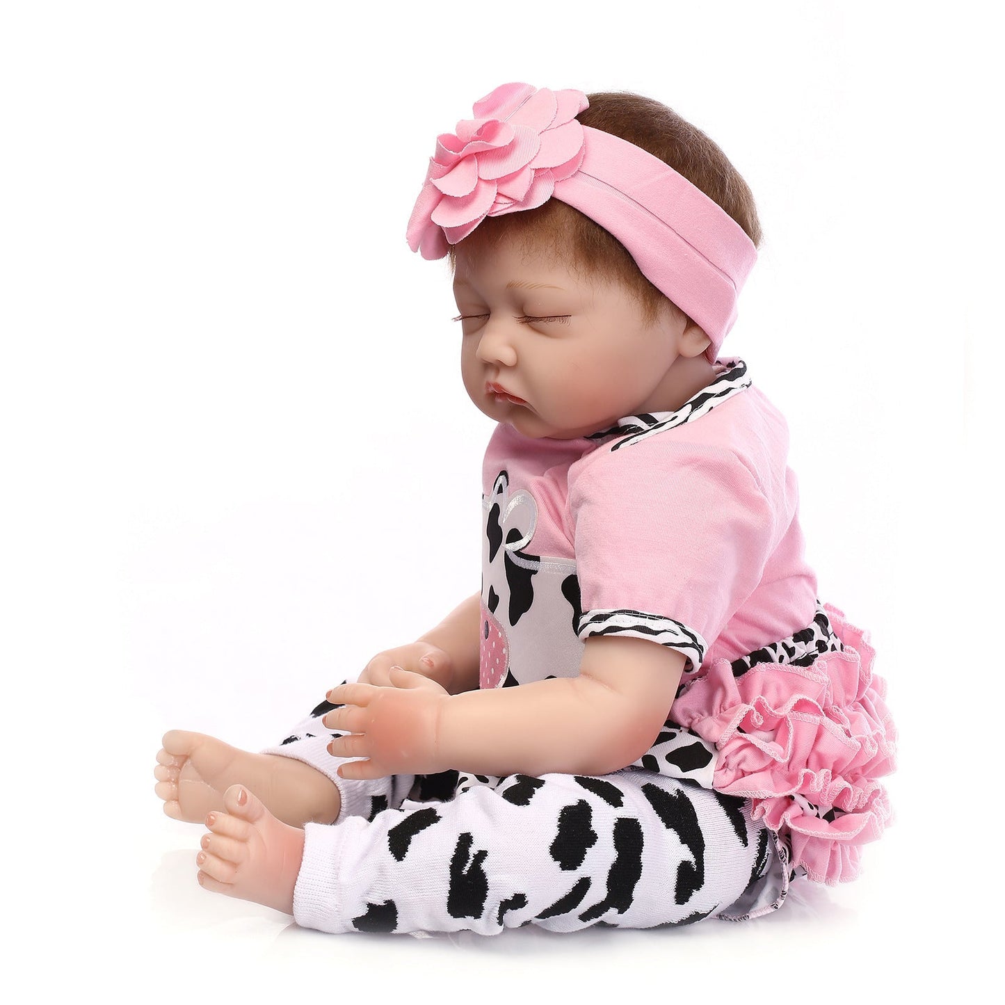 Nice 55 Cm Reborn Doll With Cloth Body And Closed Eyes