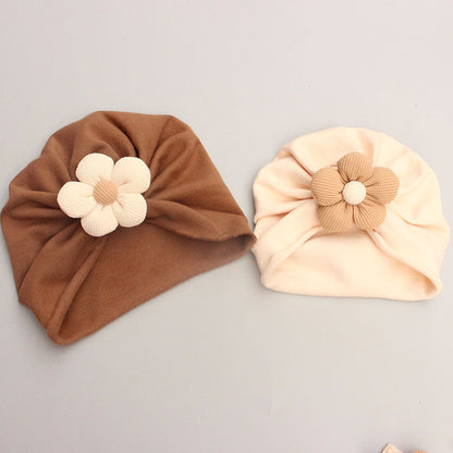 Cute Flower Baby Hat and Socks 2-Piece Set