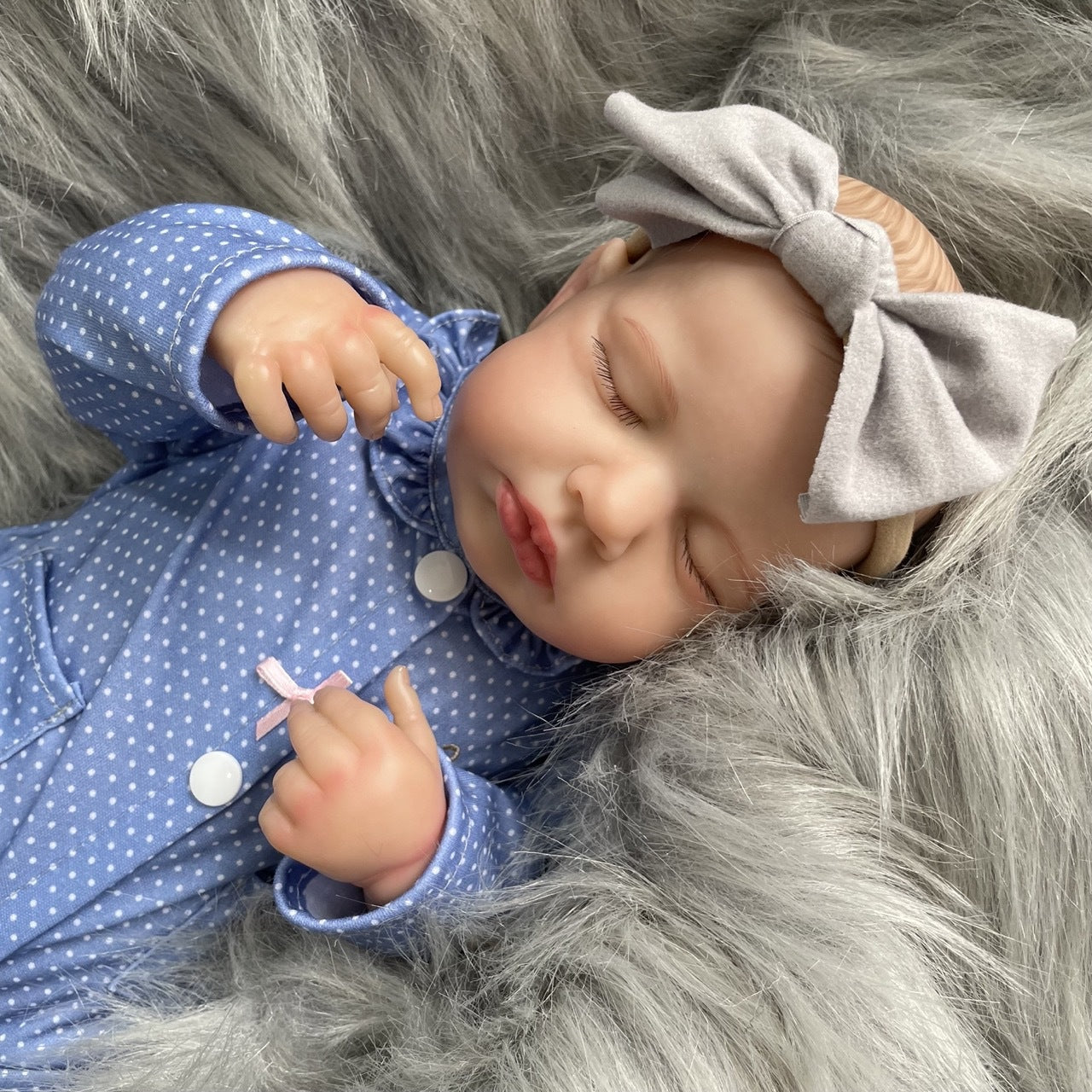 Elvira 20 Inch Sleeping Reborn Dolls With Painted Hair -Loulou